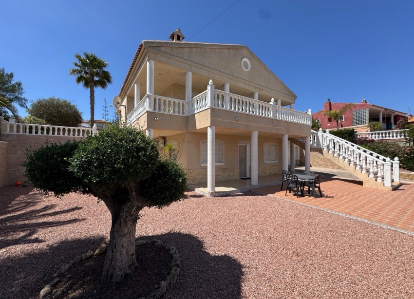 Resale - Villa / House - Algorfa - Lomas De La Juliana