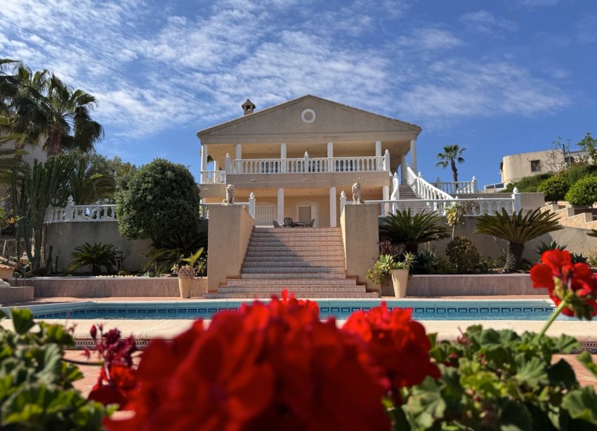 Resale - Villa / House - Algorfa - Lomas De La Juliana