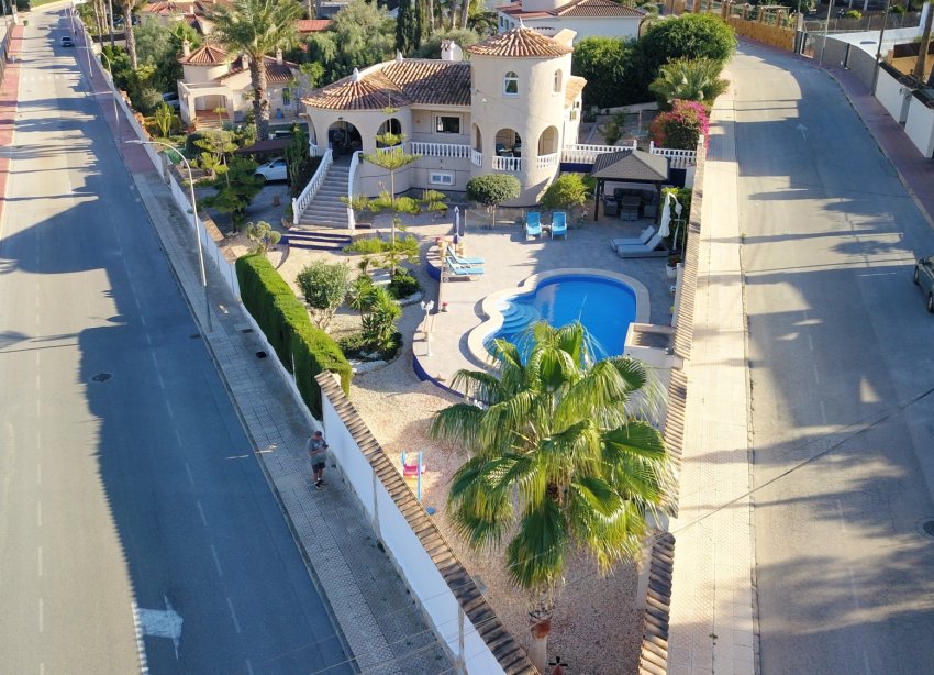 Resale - Villa / House - Algorfa - Lomas De La Juliana