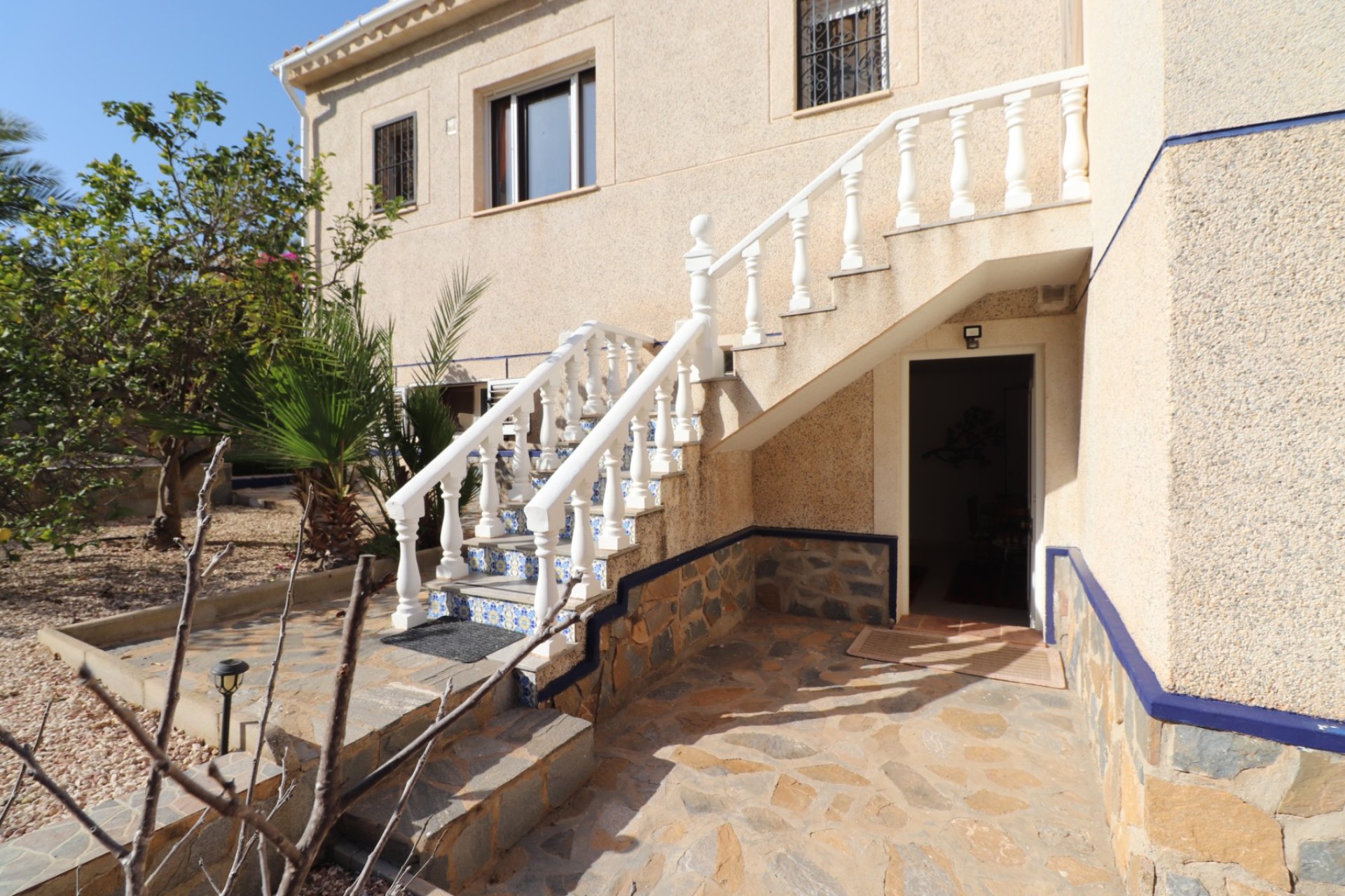 Resale - Villa / House - Algorfa - Lomas De La Juliana