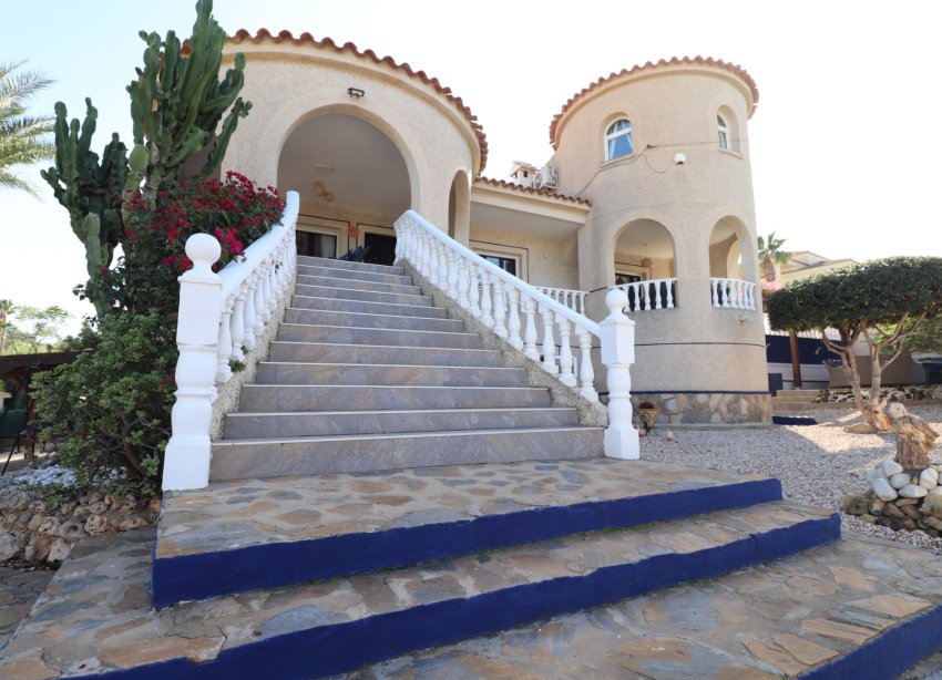 Resale - Villa / House - Algorfa - Lomas De La Juliana