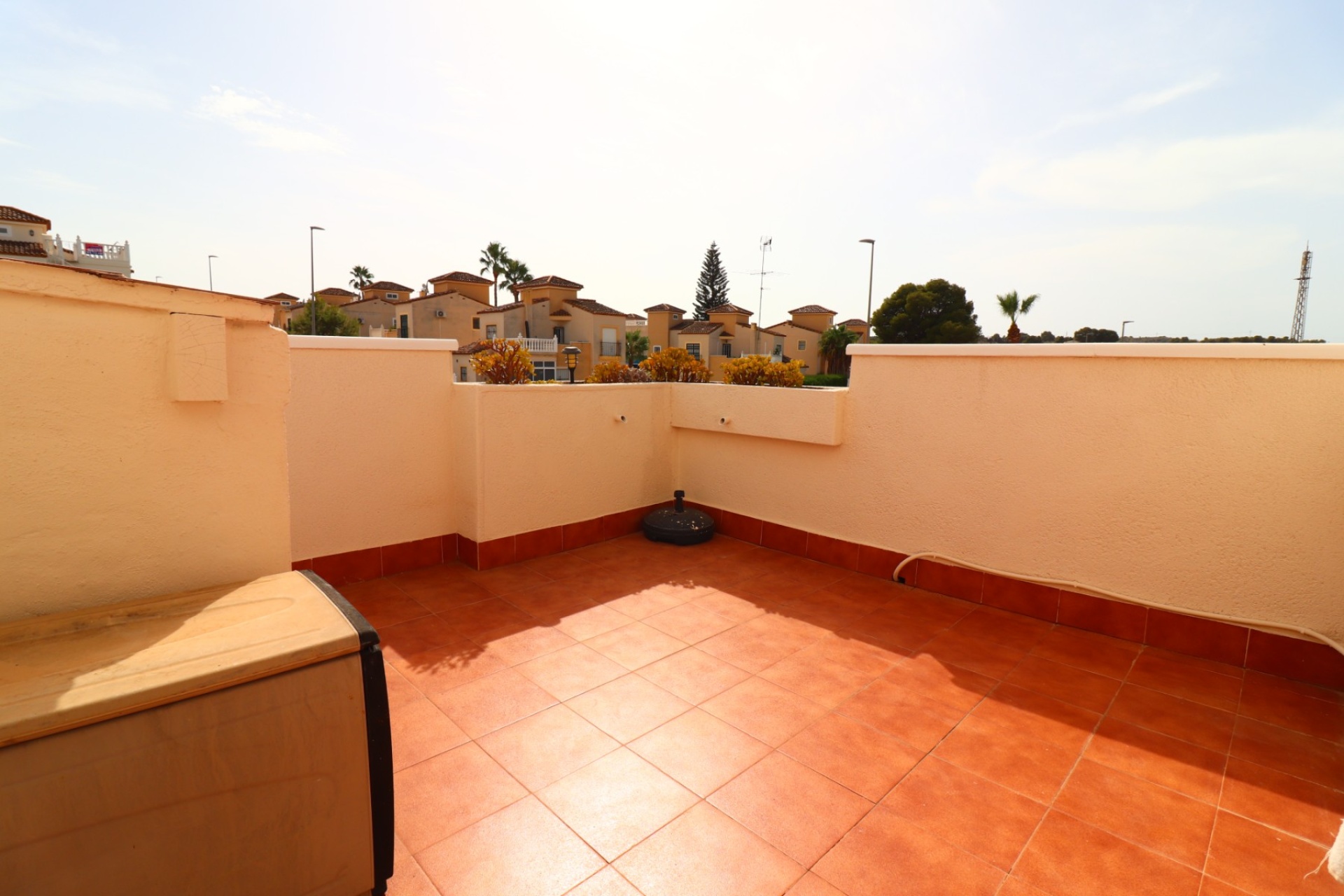 Resale - Villa / House - Algorfa - Montebello