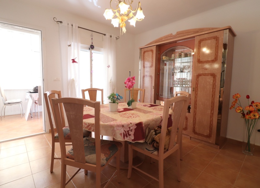 Resale - Villa / House - Algorfa - Montebello