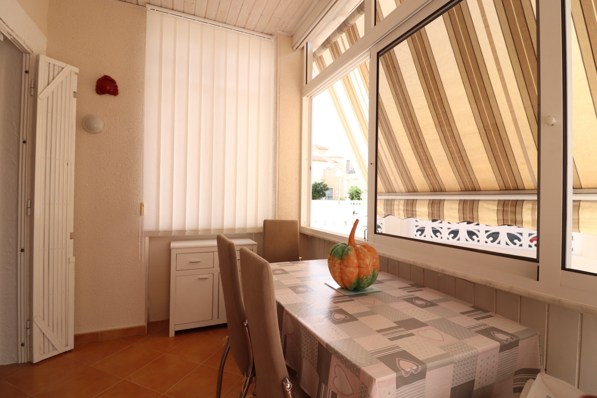 Resale - Villa / House - Algorfa - Montebello