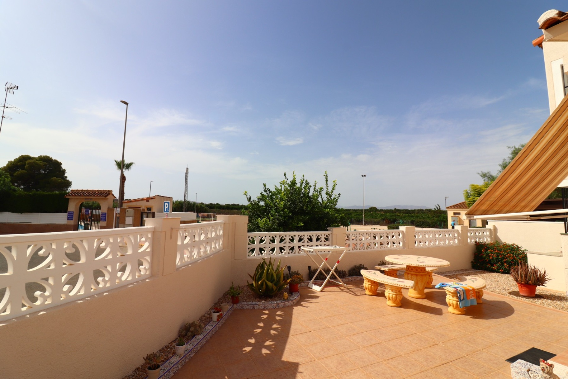 Resale - Villa / House - Algorfa - Montebello