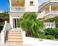 Resale - Villa / House - Alicante - El Campello