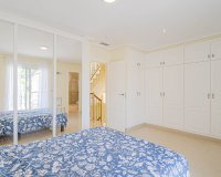 Resale - Villa / House - Alicante - El Campello