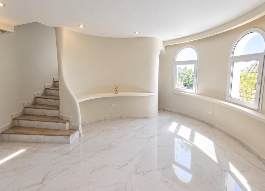 Resale - Villa / House - Altea - Altea La Vella