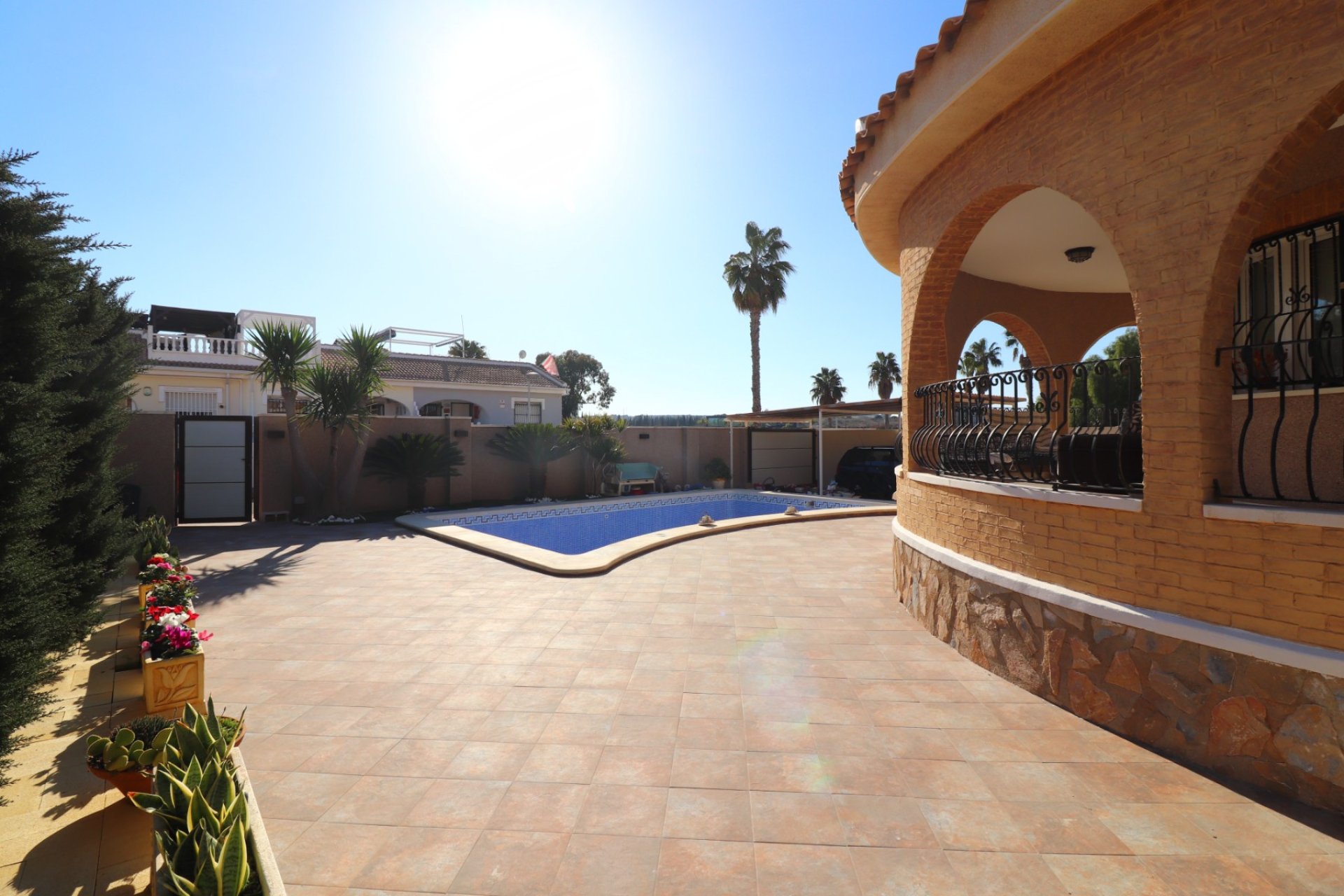 Resale - Villa / House - Benijofar - Monte Azul