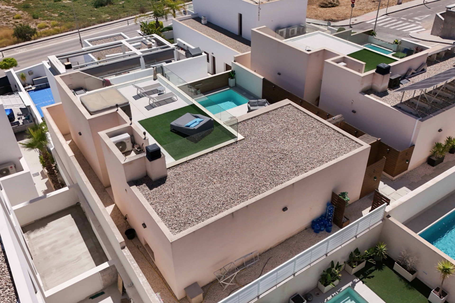Resale - Villa / House - Benijofar - Pueblo