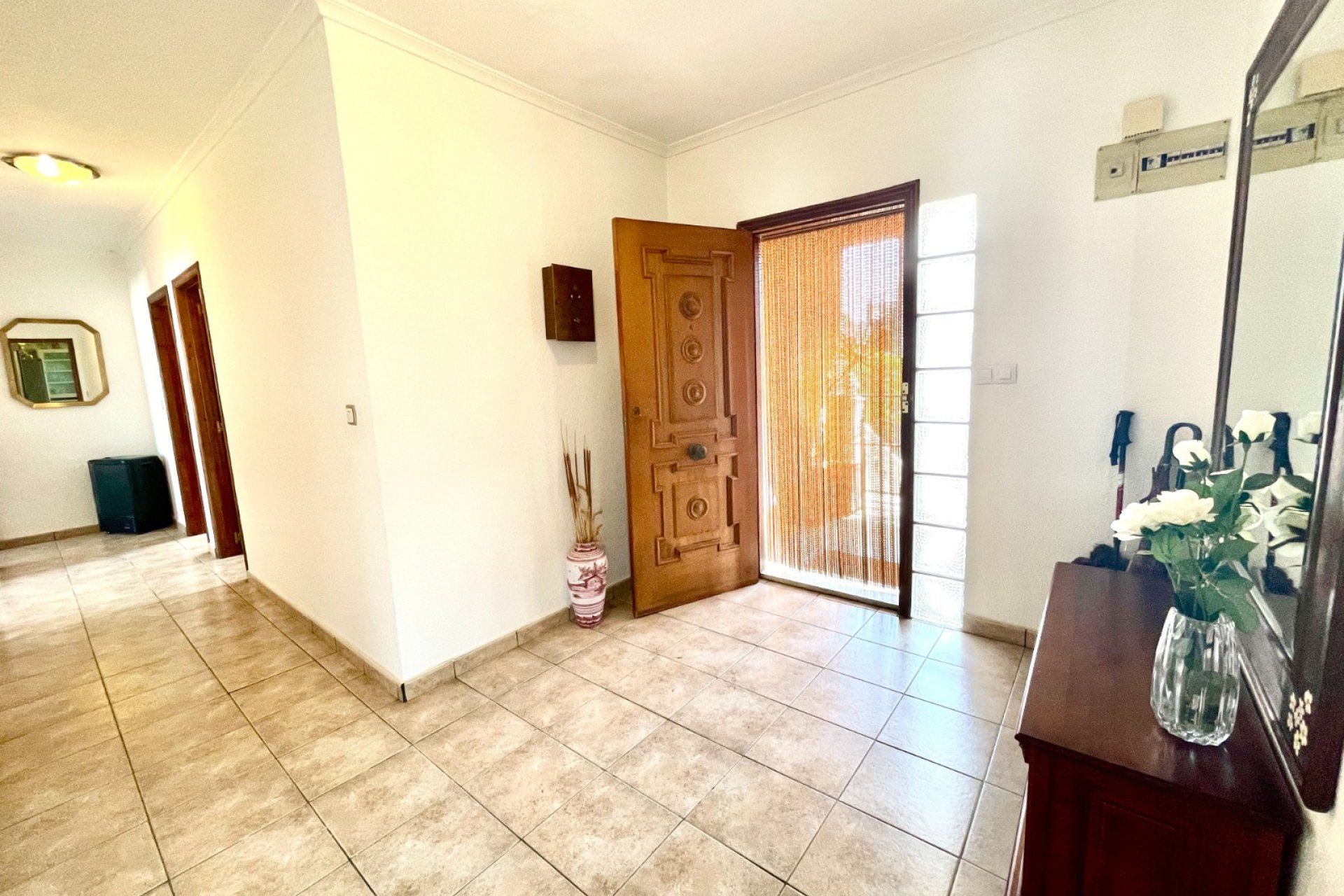 Resale - Villa / House - Benijofar - Pueblo