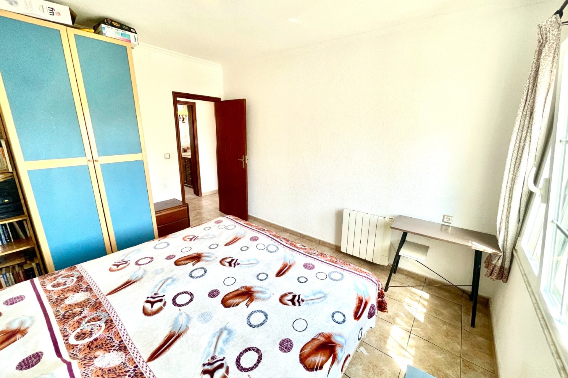 Resale - Villa / House - Benijofar - Pueblo