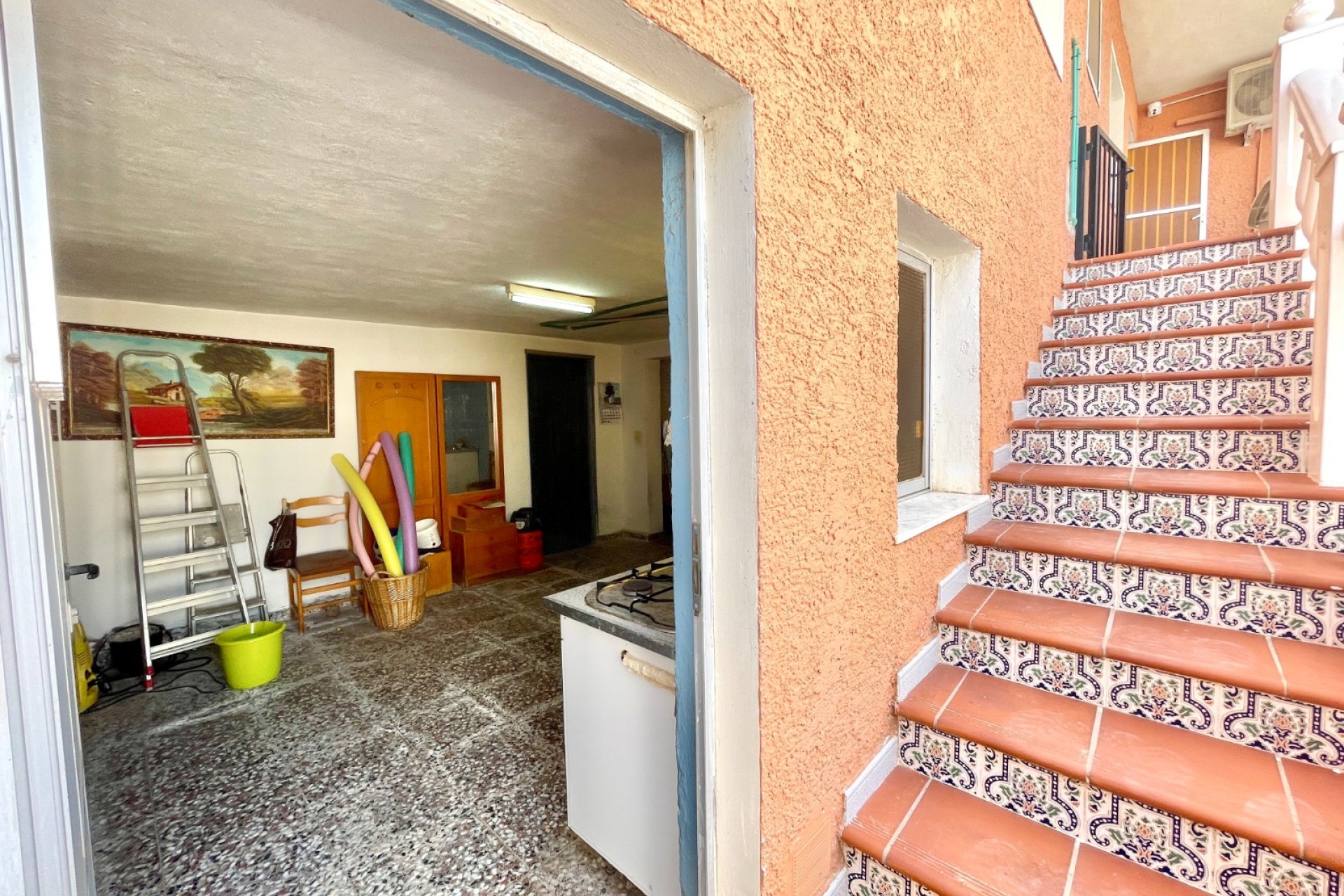 Resale - Villa / House - Benijofar - Pueblo