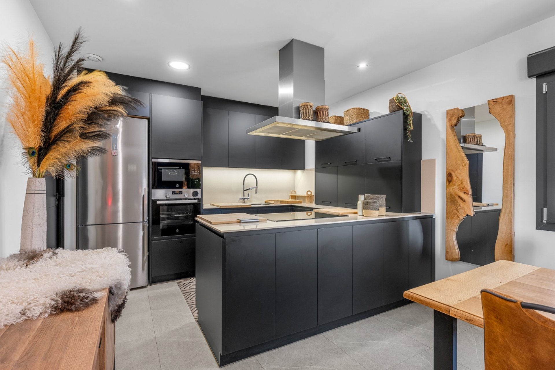 Resale - Villa / House - Benijofar