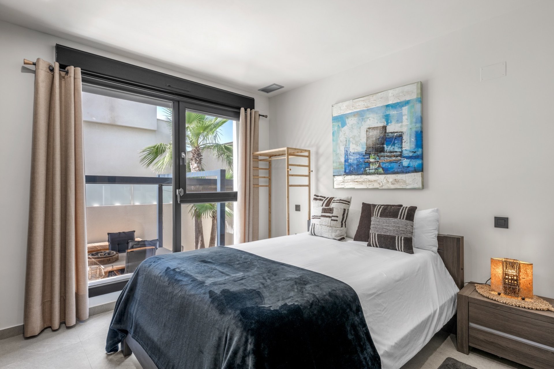Resale - Villa / House - Benijofar