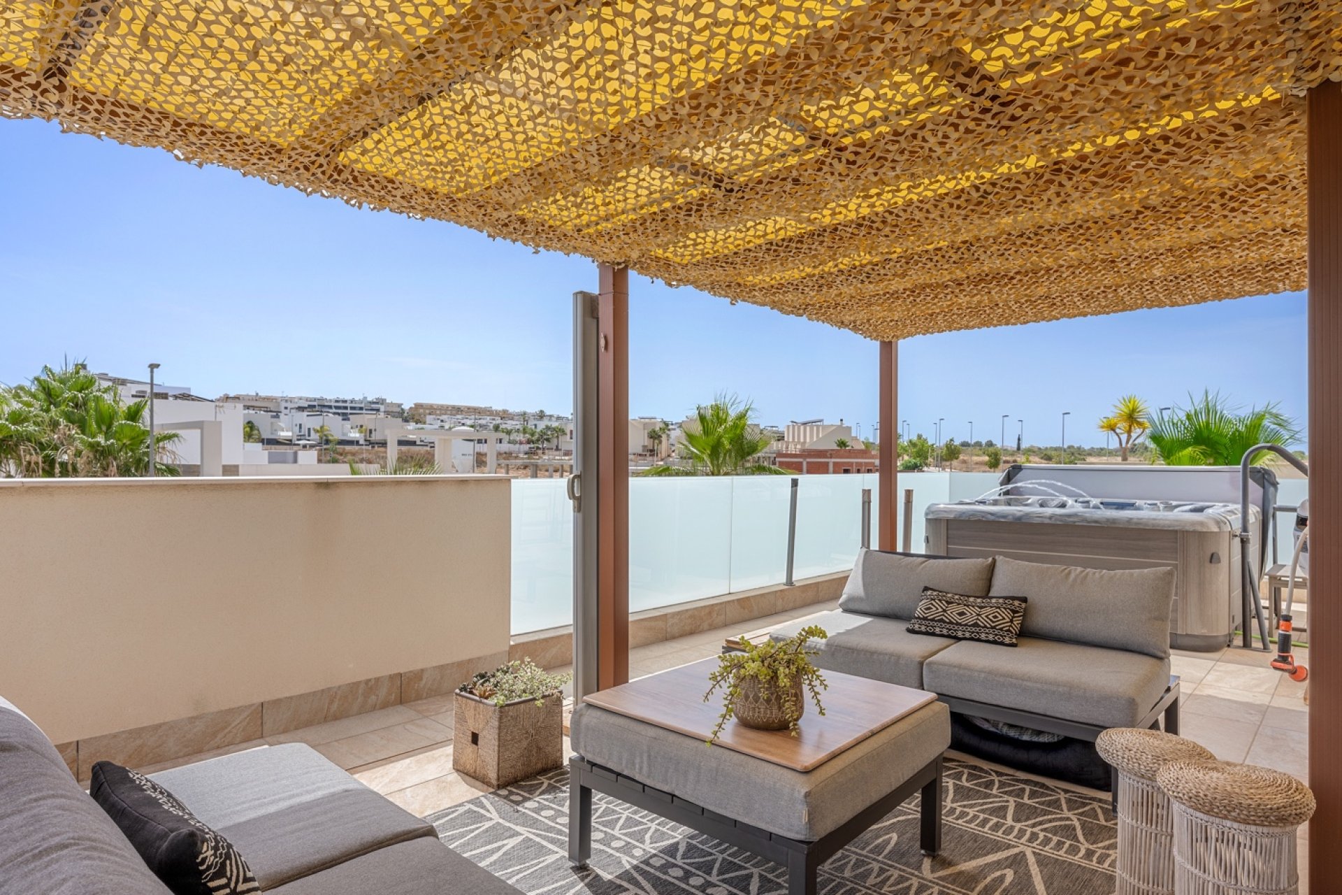 Resale - Villa / House - Benijofar