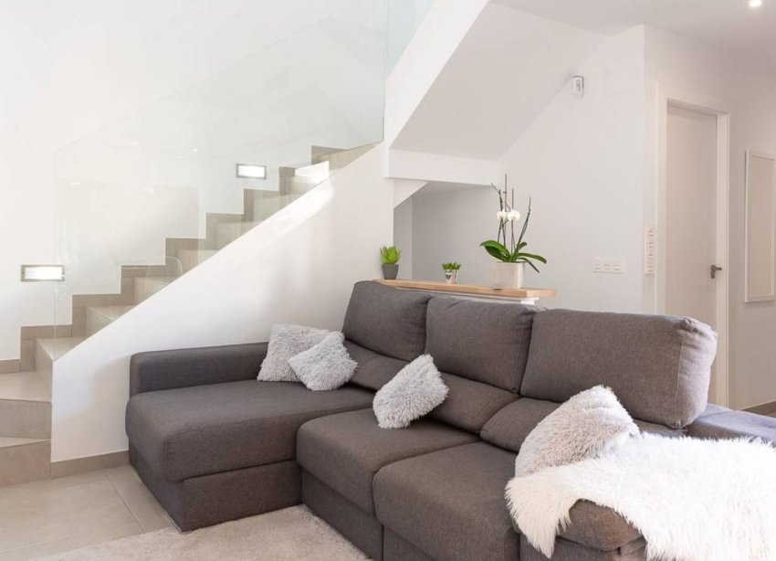 Resale - Villa / House - Benijofar