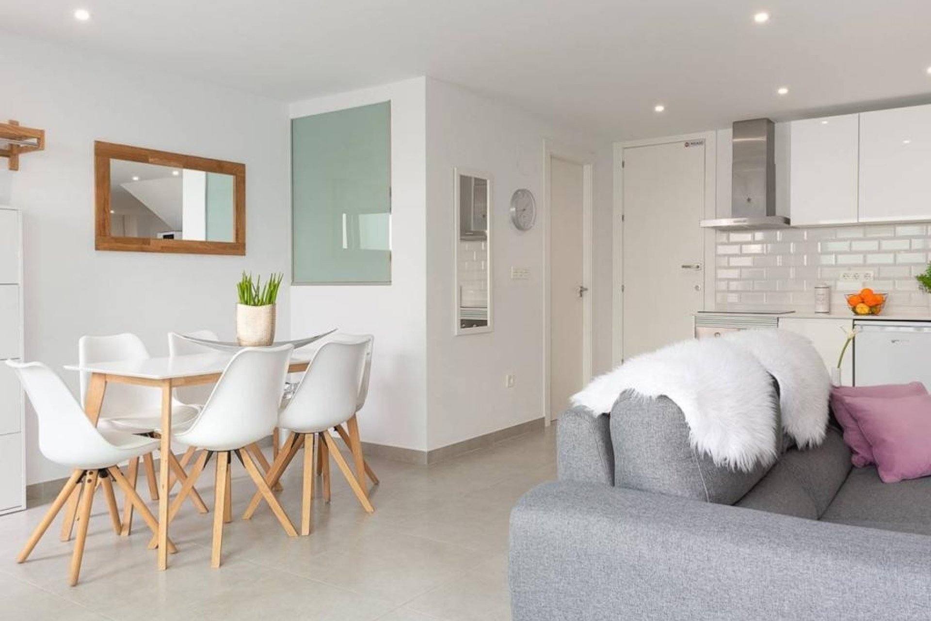 Resale - Villa / House - Benijofar