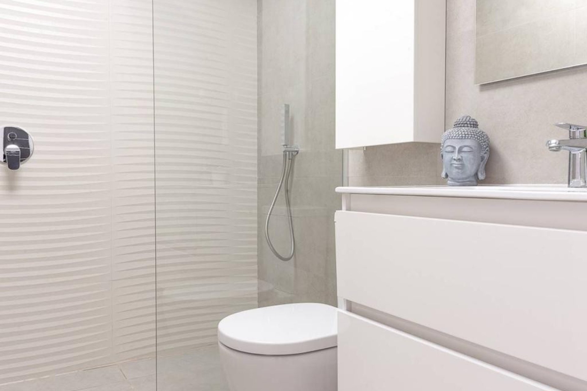 Resale - Villa / House - Benijofar