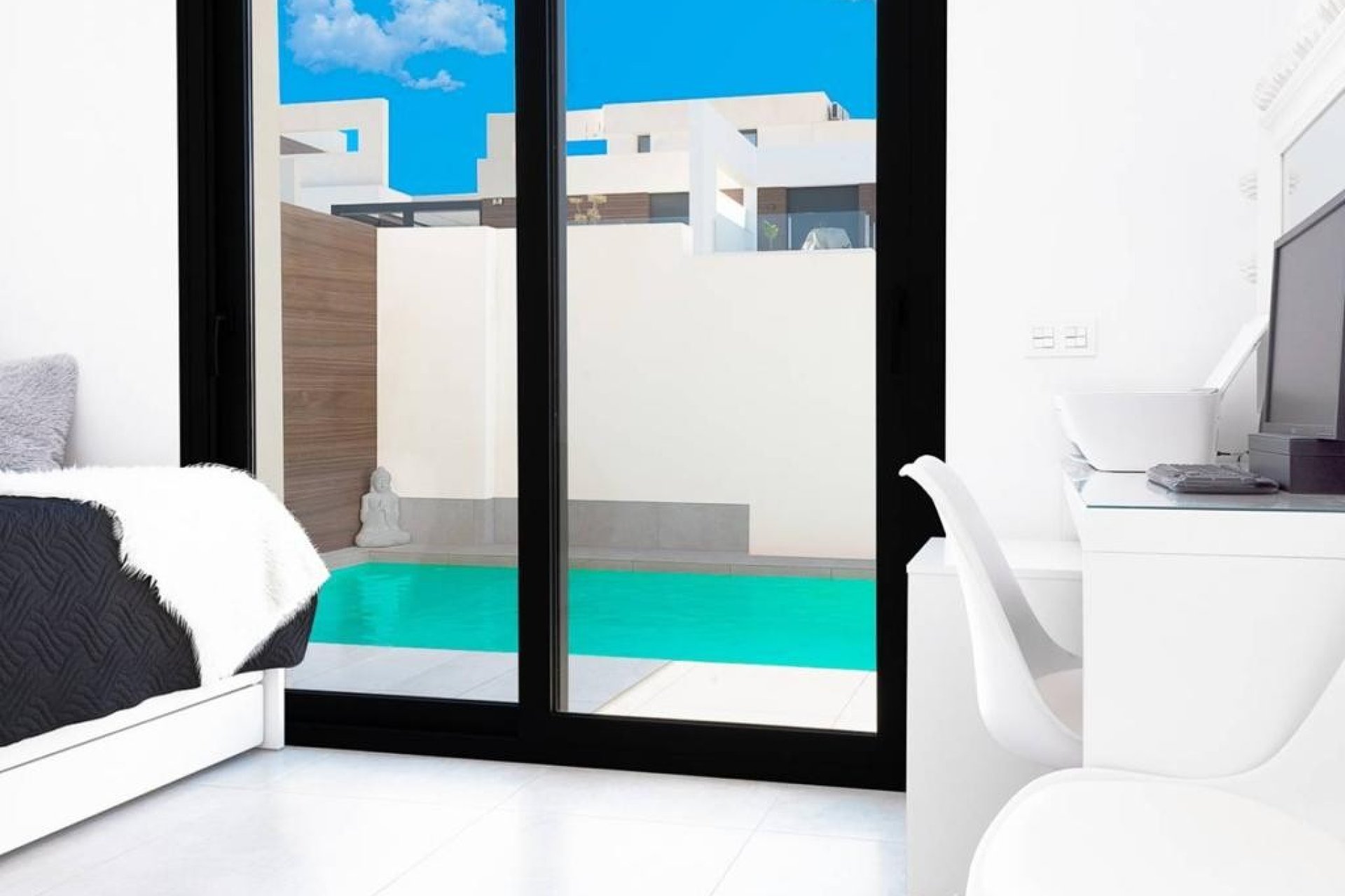 Resale - Villa / House - Benijofar