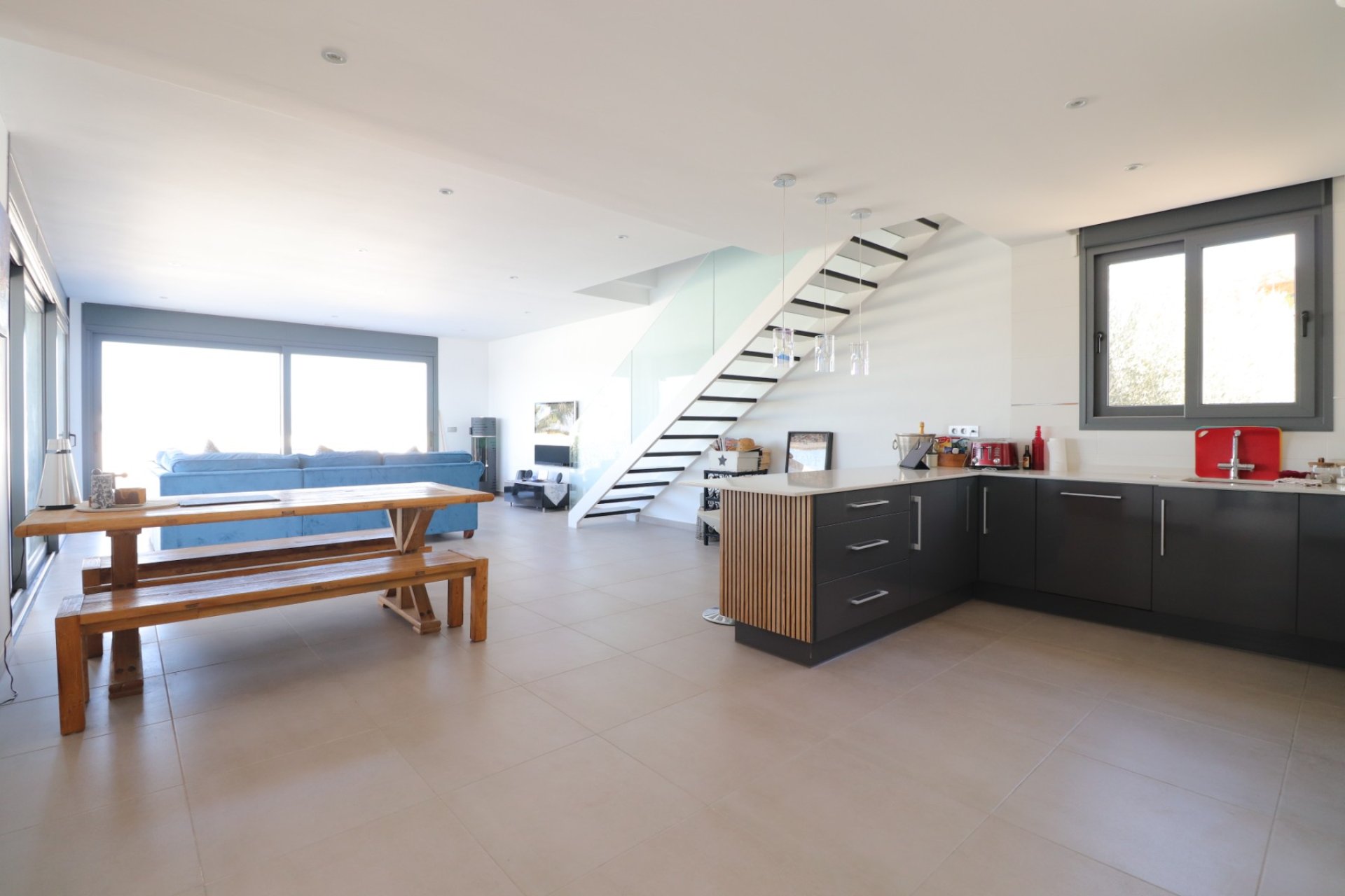 Resale - Villa / House - Benimar - Benimar III