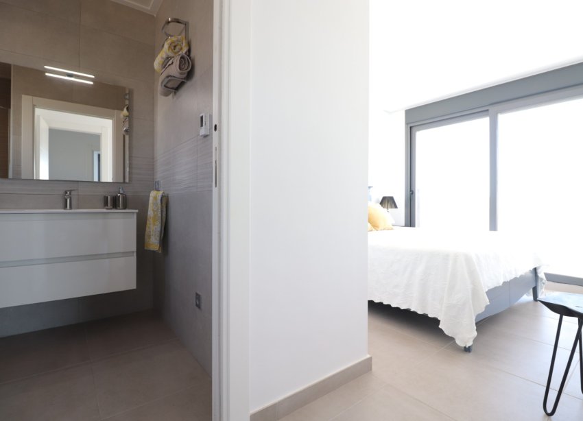 Resale - Villa / House - Benimar - Benimar III