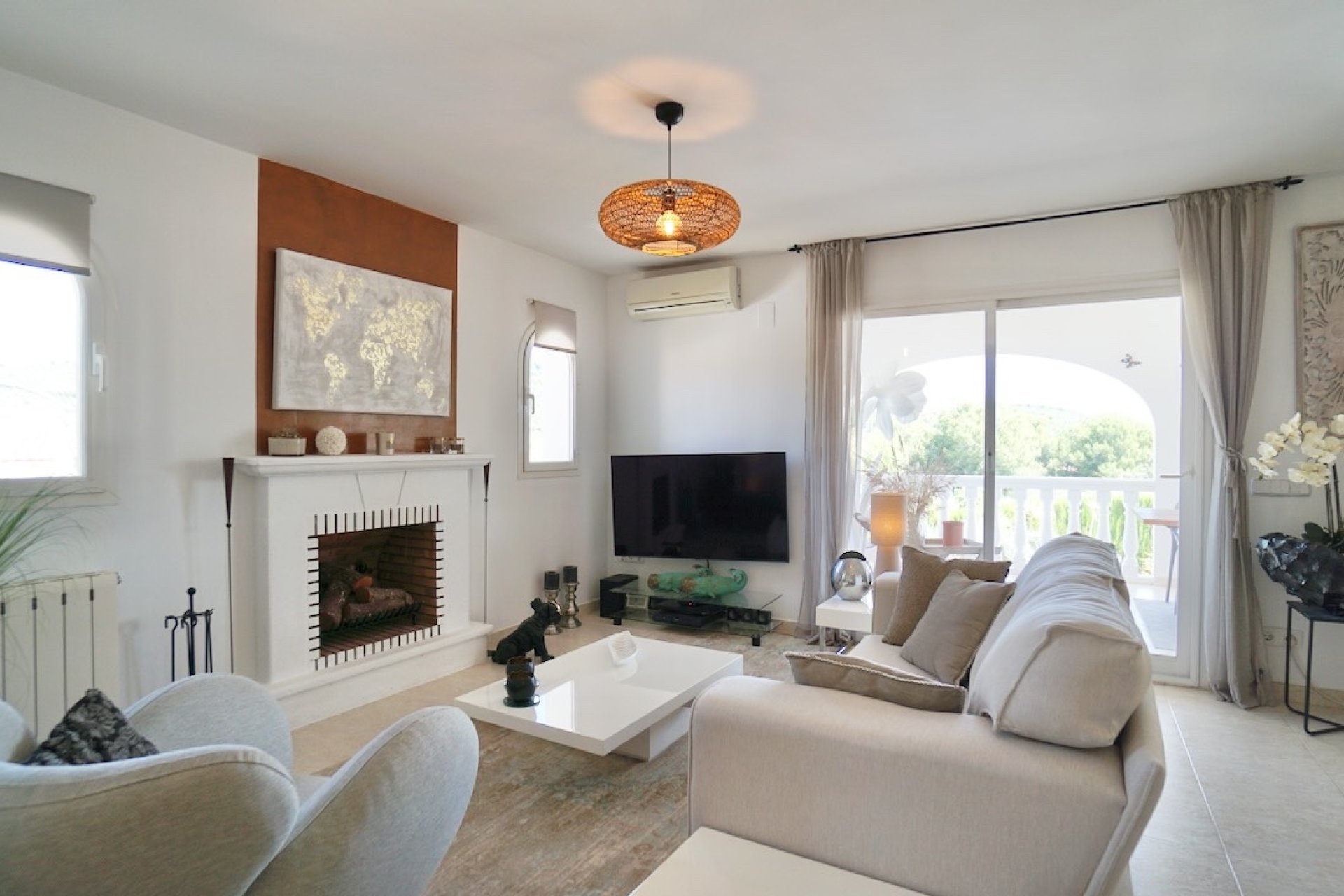 Resale - Villa / House - Benitachell - Los Molinos