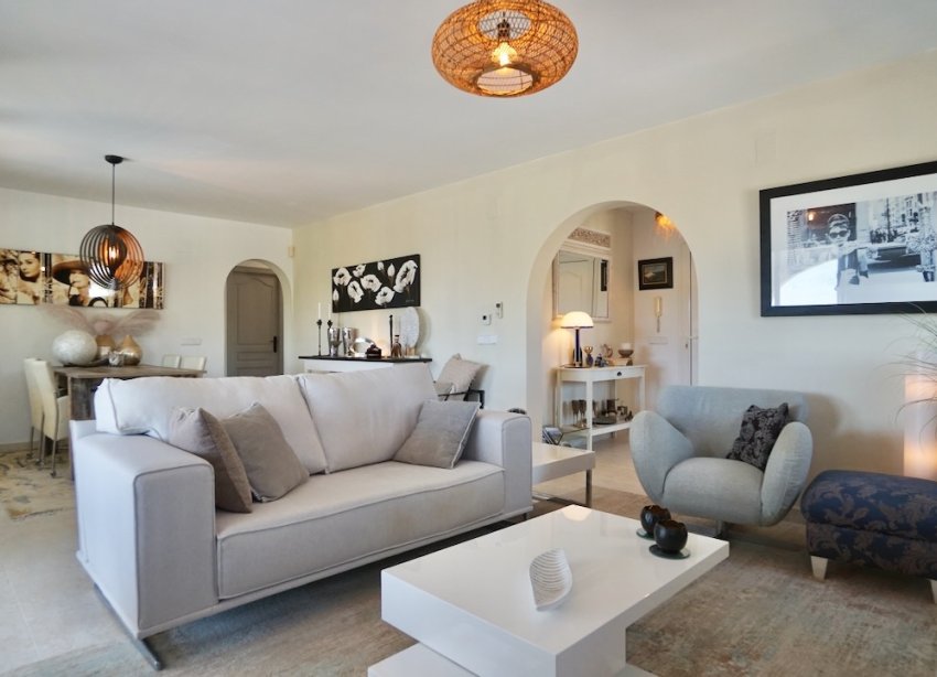 Resale - Villa / House - Benitachell - Los Molinos