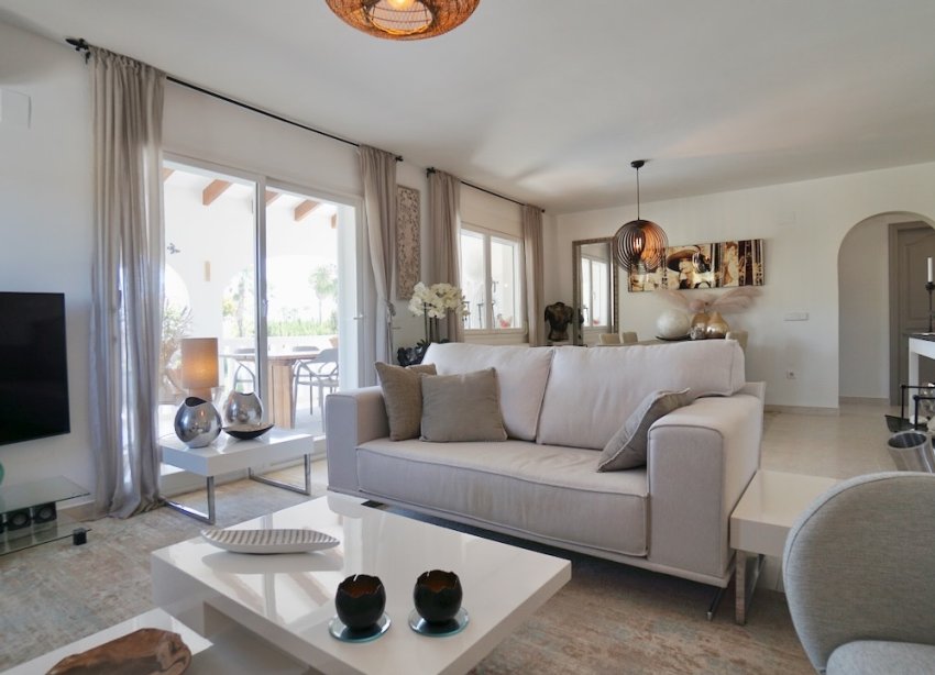 Resale - Villa / House - Benitachell - Los Molinos