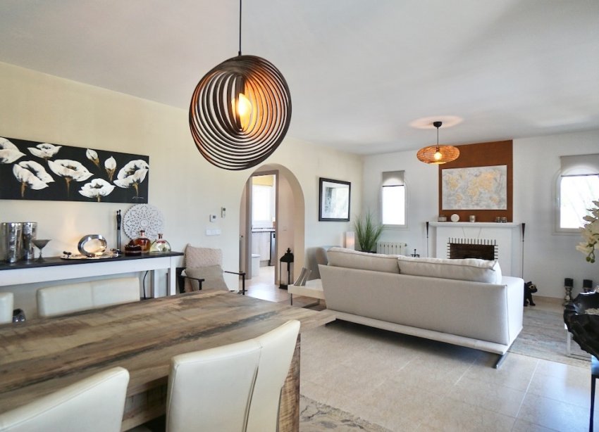 Resale - Villa / House - Benitachell - Los Molinos