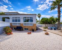 Resale - Villa / House - Catral