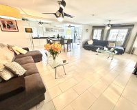 Resale - Villa / House - Catral