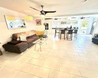 Resale - Villa / House - Catral