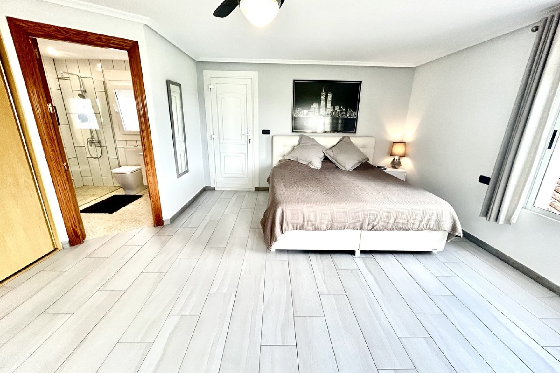 Resale - Villa / House - Catral