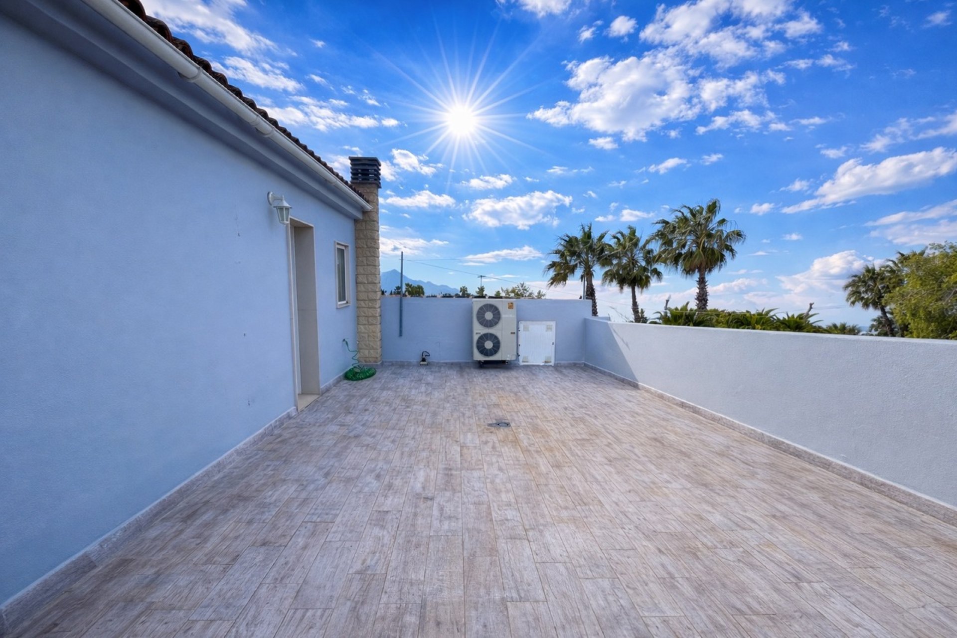 Resale - Villa / House - Catral