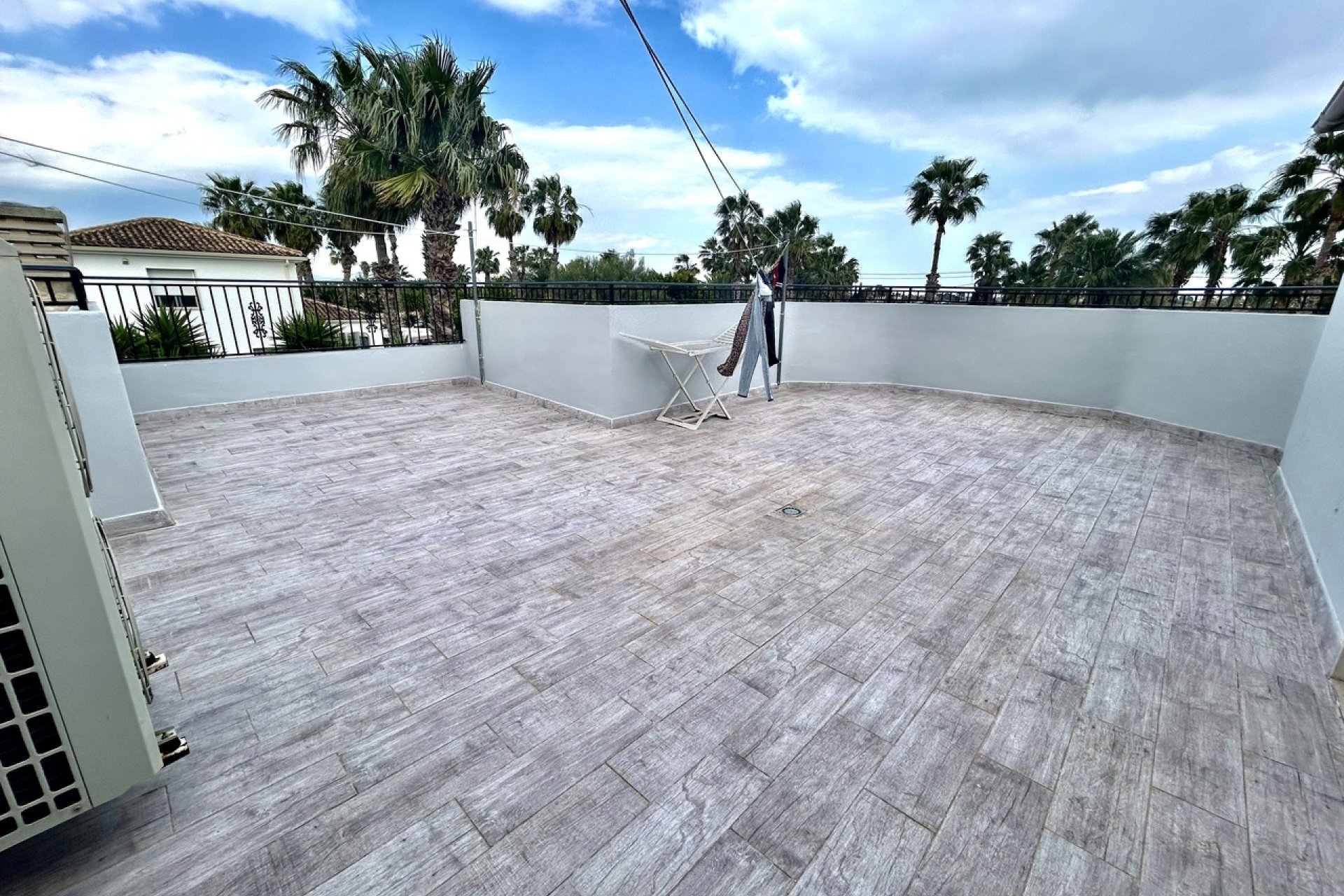 Resale - Villa / House - Catral