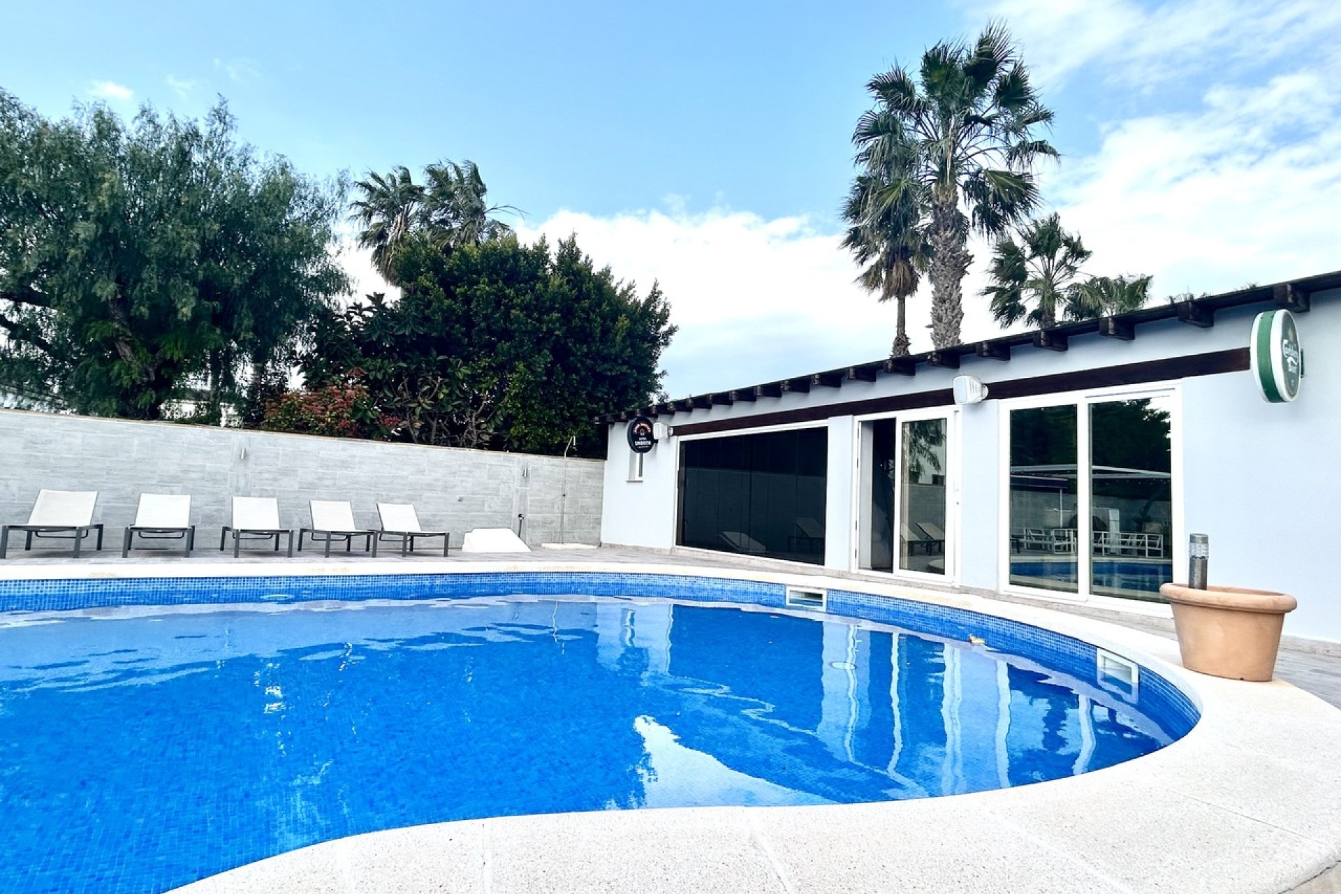 Resale - Villa / House - Catral