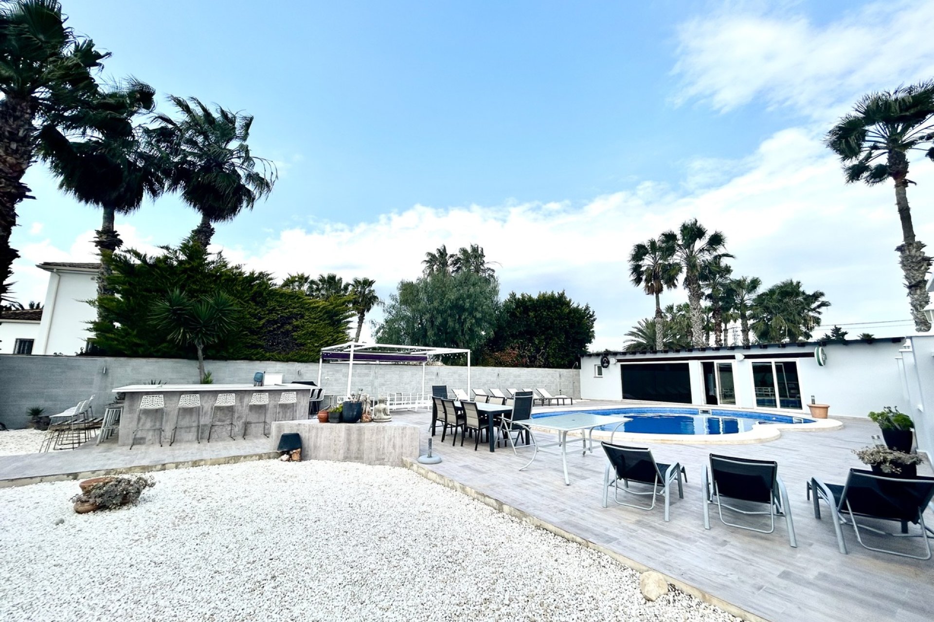 Resale - Villa / House - Catral
