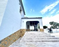 Resale - Villa / House - Catral