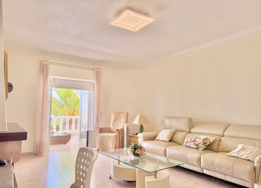 Resale - Villa / House - Ciudad Quesada - Centro de la Ciudad Quesada