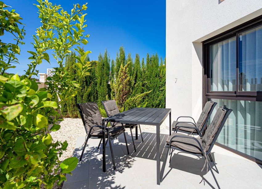 Resale - Villa / House - Ciudad Quesada - Doña Pena