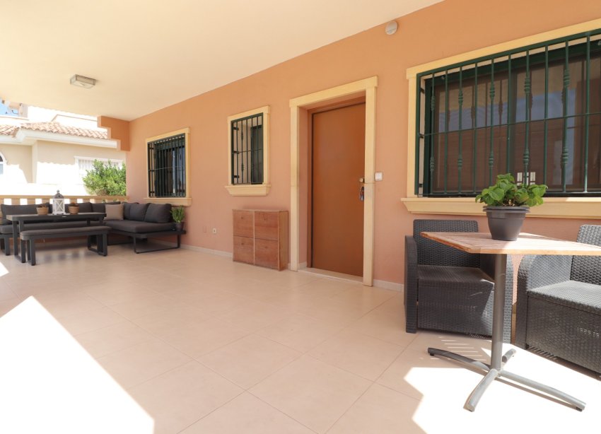 Resale - Villa / House - Ciudad Quesada - La Fiesta