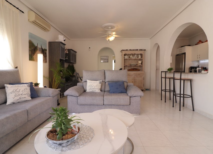 Resale - Villa / House - Ciudad Quesada - La Marquesa Golf