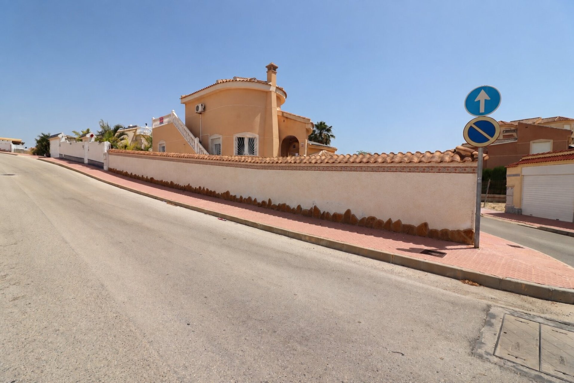 Resale - Villa / House - Ciudad Quesada - La Marquesa Golf