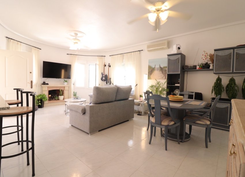 Resale - Villa / House - Ciudad Quesada - La Marquesa Golf
