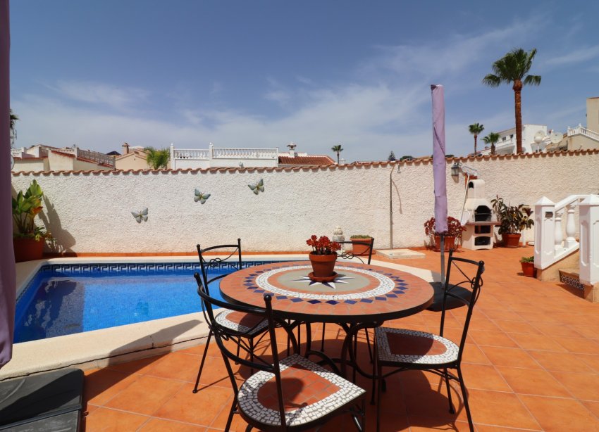Resale - Villa / House - Ciudad Quesada - La Marquesa Golf