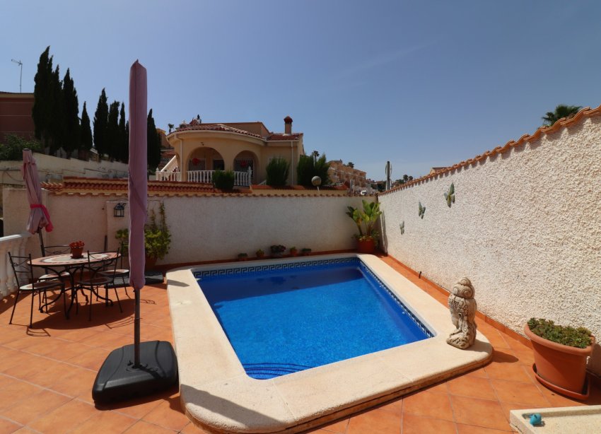 Resale - Villa / House - Ciudad Quesada - La Marquesa Golf