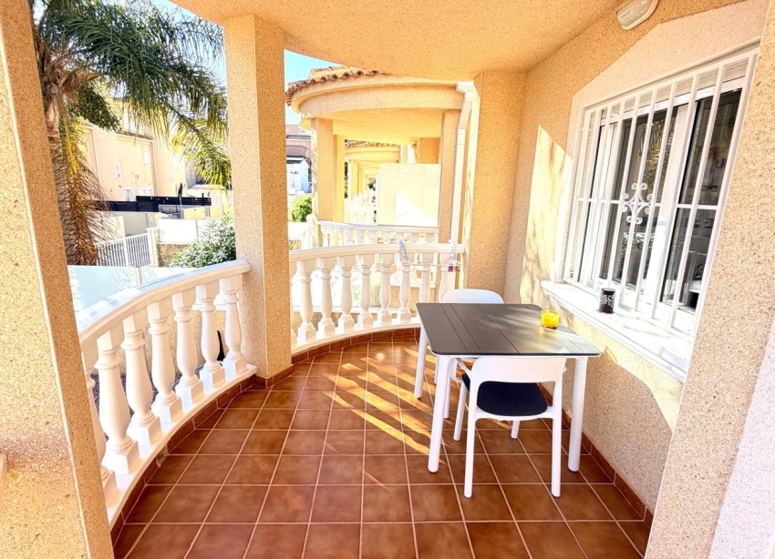 Resale - Villa / House - Ciudad Quesada - La Marquesa Golf