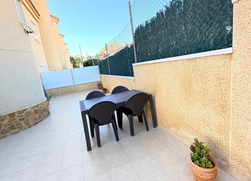 Resale - Villa / House - Ciudad Quesada - La Marquesa Golf