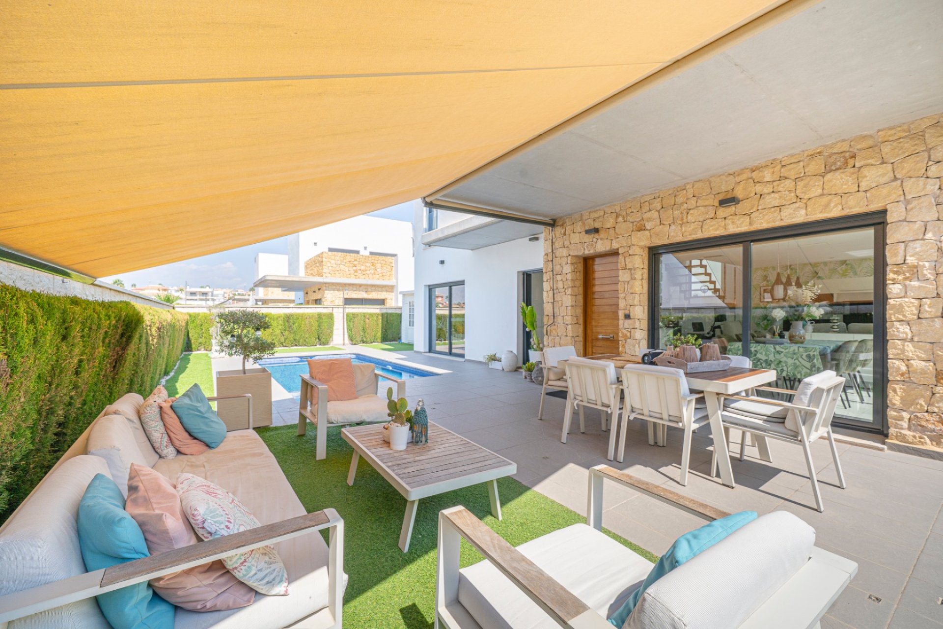 Resale - Villa / House - Ciudad Quesada - Lo pepin